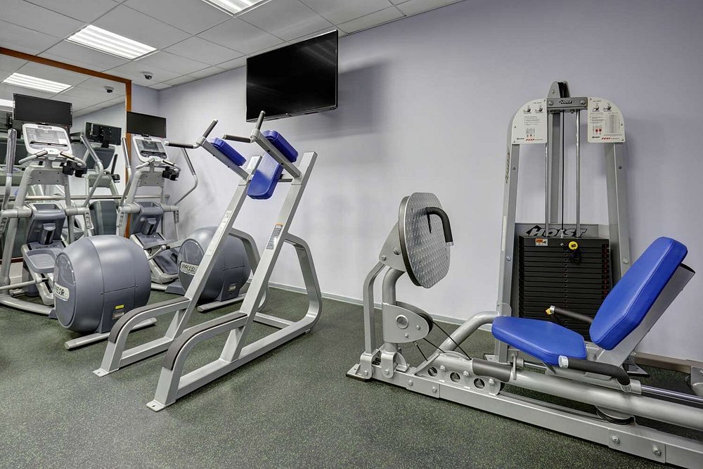 health-club-fitness-center
