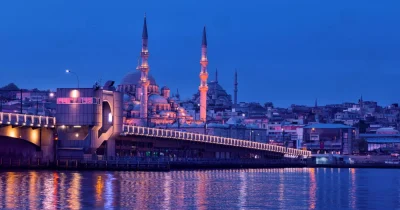 117202240806PM-عکس-JPG-باکیفیت-شهر-استانبول-در-شب